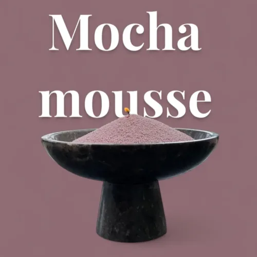 Mocha mousee lõhnatu puuderküünal