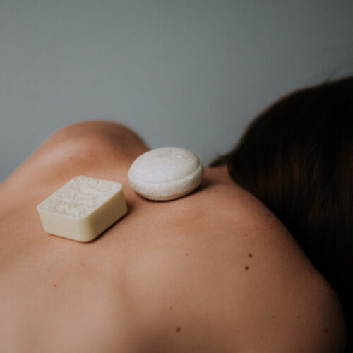 UNIVERSAL Juuksehoolduse komplekt